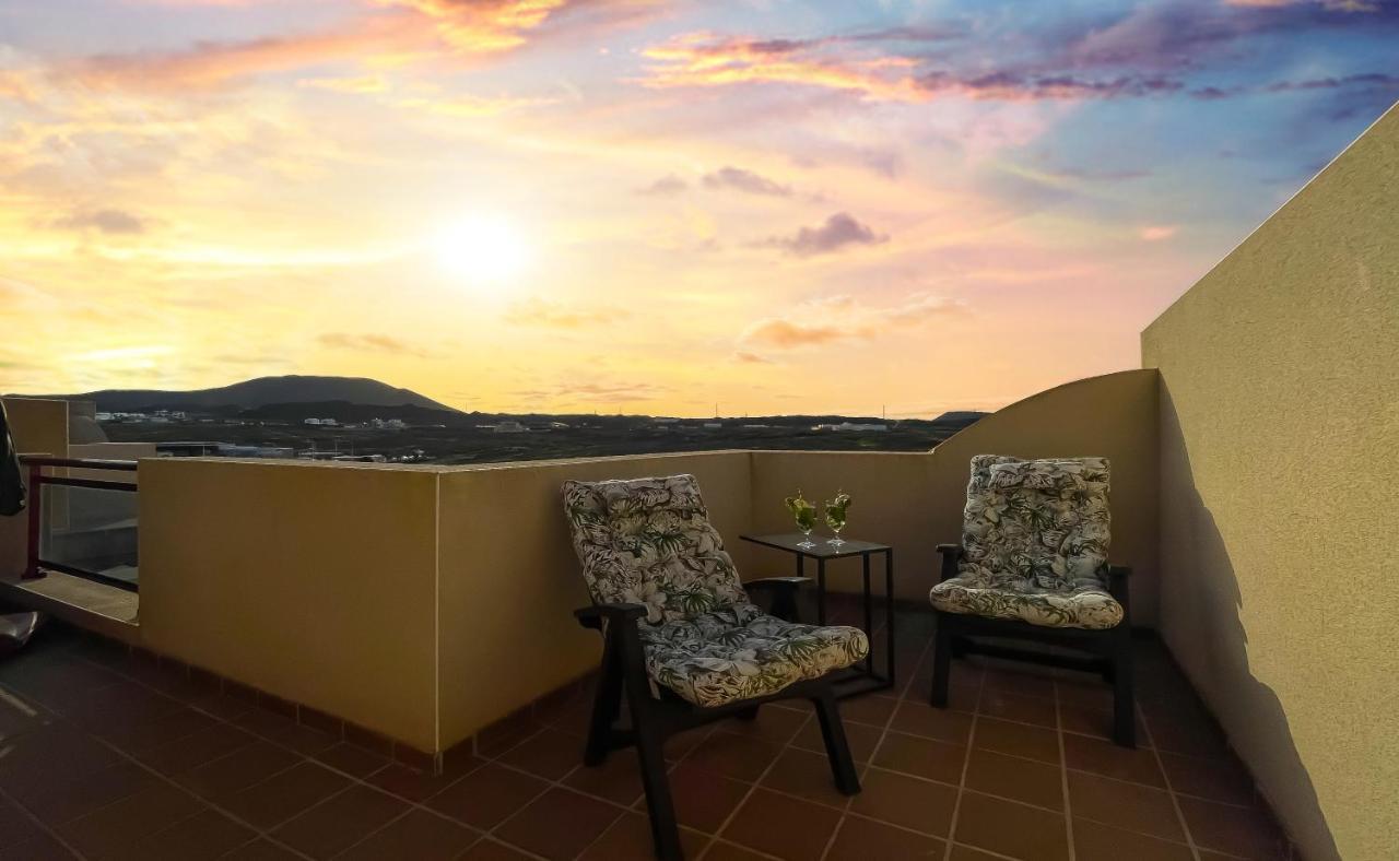 Sunset Corralejo Con Solarium Privado Exterior foto